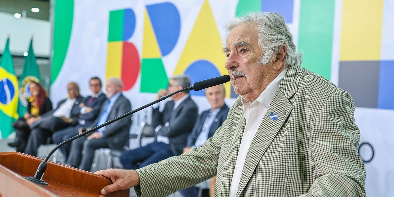 lideres-destacam-papel-de-mujica-na-integracao-latino-americana lideres-destacam-papel-de-mujica-na-integracao-latino-americana