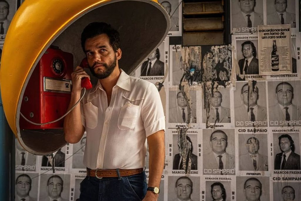festival-de-cannes:-o-agente-secreto-e-aplaudido-por-13-minutos