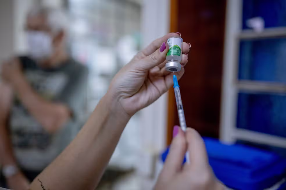 Preparação de vacina contra a gripe
