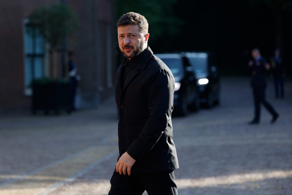 zelensky-pede-“sancoes-severas”-a-russia-apos-ataque-com-23-mortos