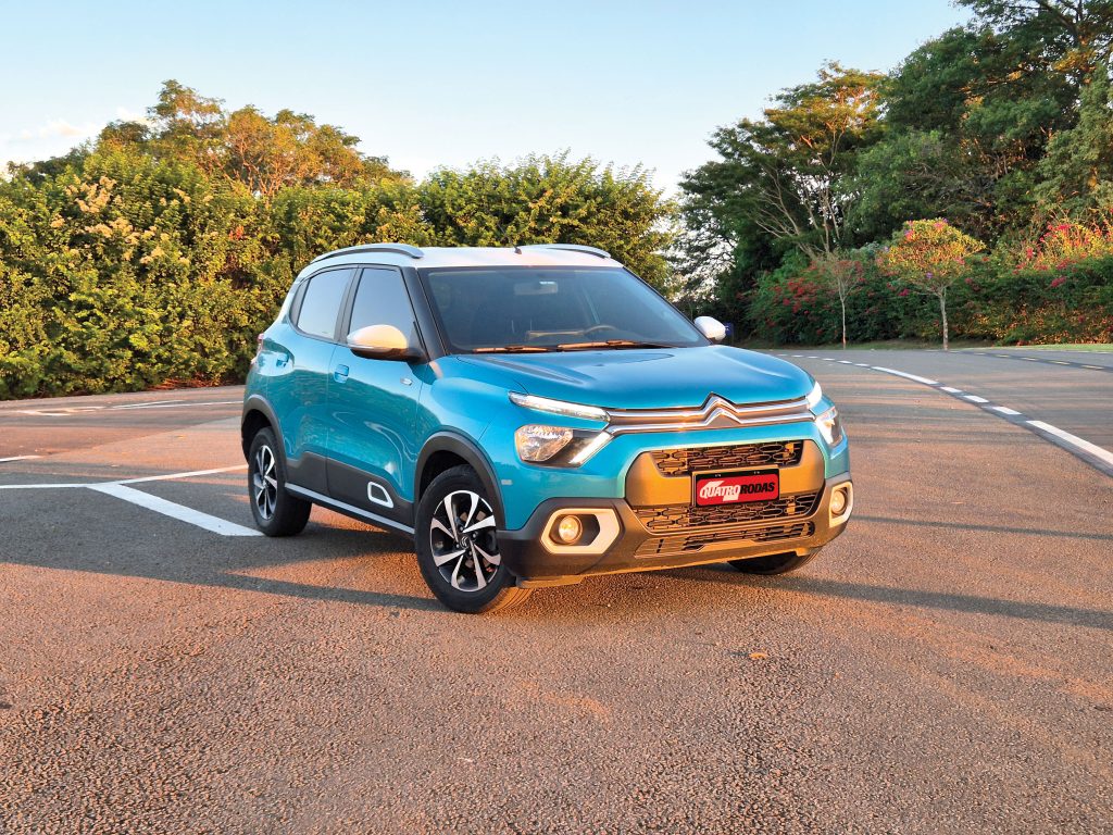 longa-duracao:-citroen-c3-tenta-se-passar-por-suv-e-fica-desconfortavel-por-isso