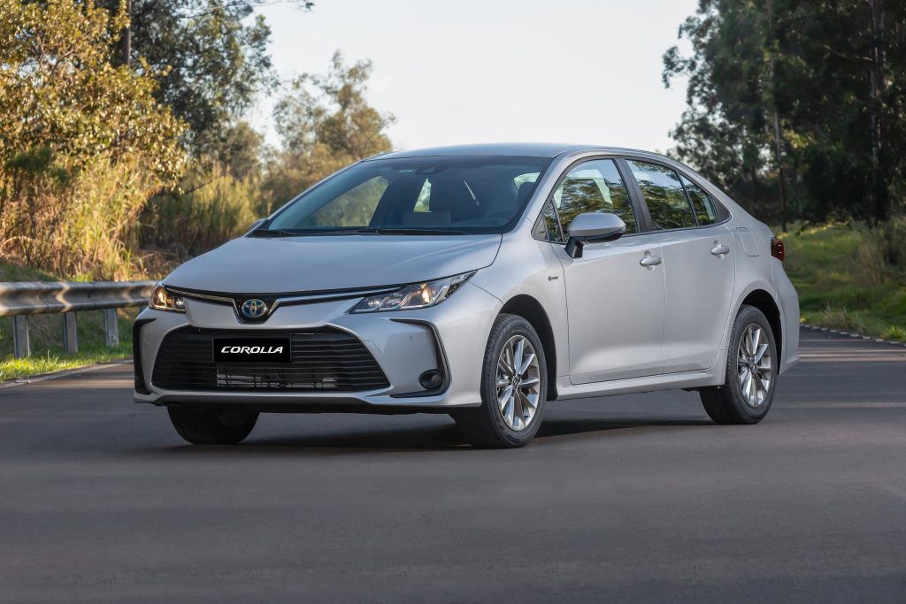 toyota-corolla-2026-tem-18-hibrido-a-preco-de-2.0;-veja-precos-e-equipamentos