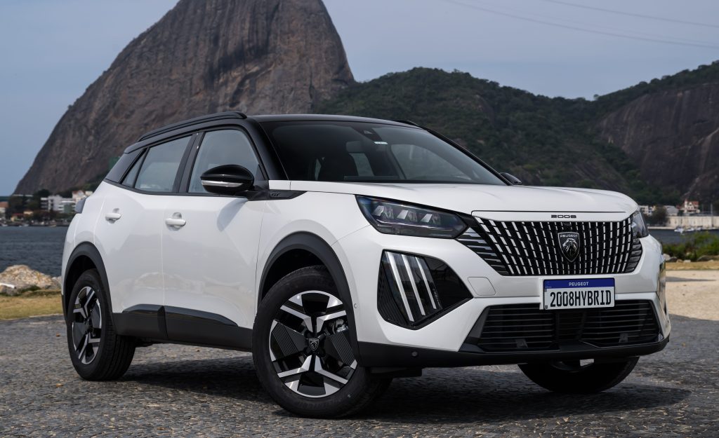 peugeot-2008-gt-2026-e-‘levemente’-hibrido,-mas-continua-sem-acc-por-r$-162.990
