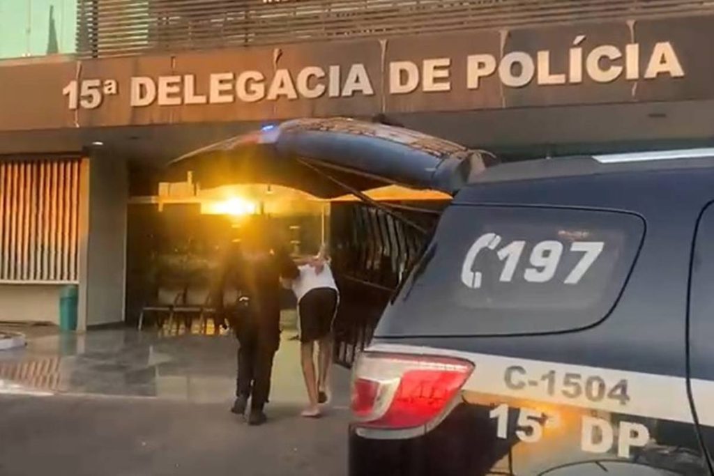 foi-para-o-brejo:-“sapao”-usa-deposito-para-trafico-e-e-preso-no-df