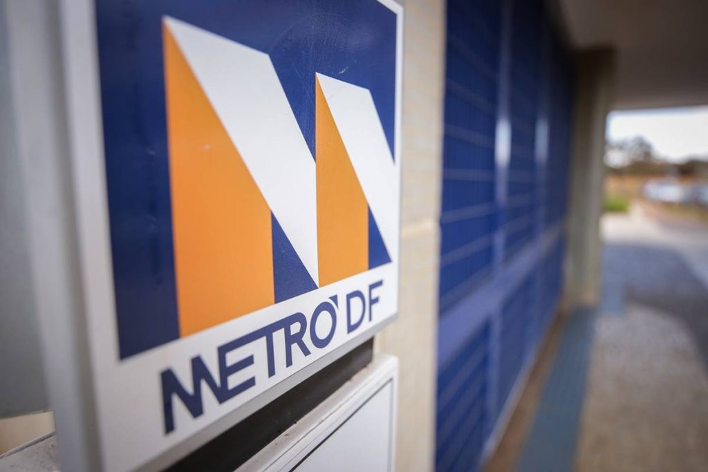 apagao-na-esplanada-e-cidades-do-df-faz-metro-parar