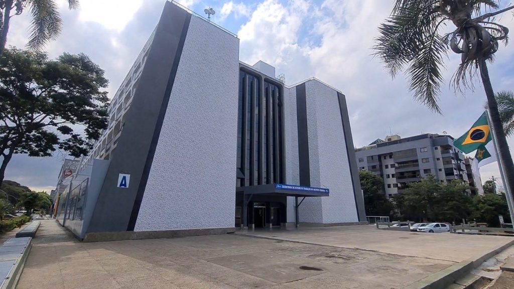gdf-anuncia-1-mil-vagas-para-cursos-de-qualificacao-profissional