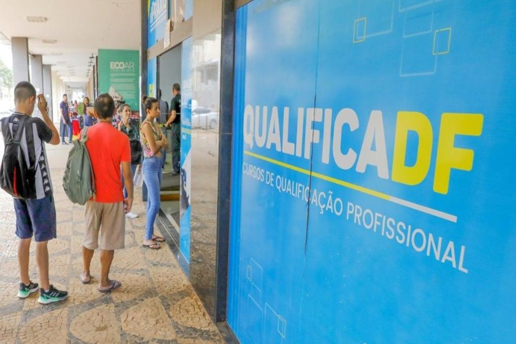 qualificadf-abre-12-mil-vagas-para-cursos-de-qualificacao-profissional