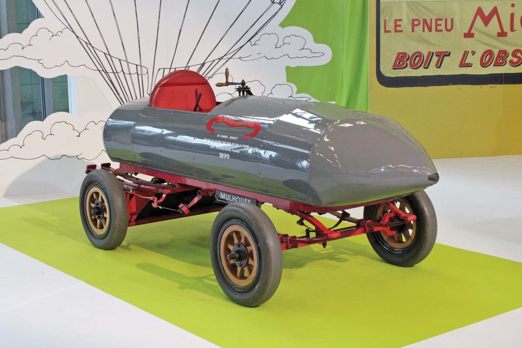 estes-10-carros-foram-os-mais-rapidos-do-mundo-no-seu-tempo;-confira!