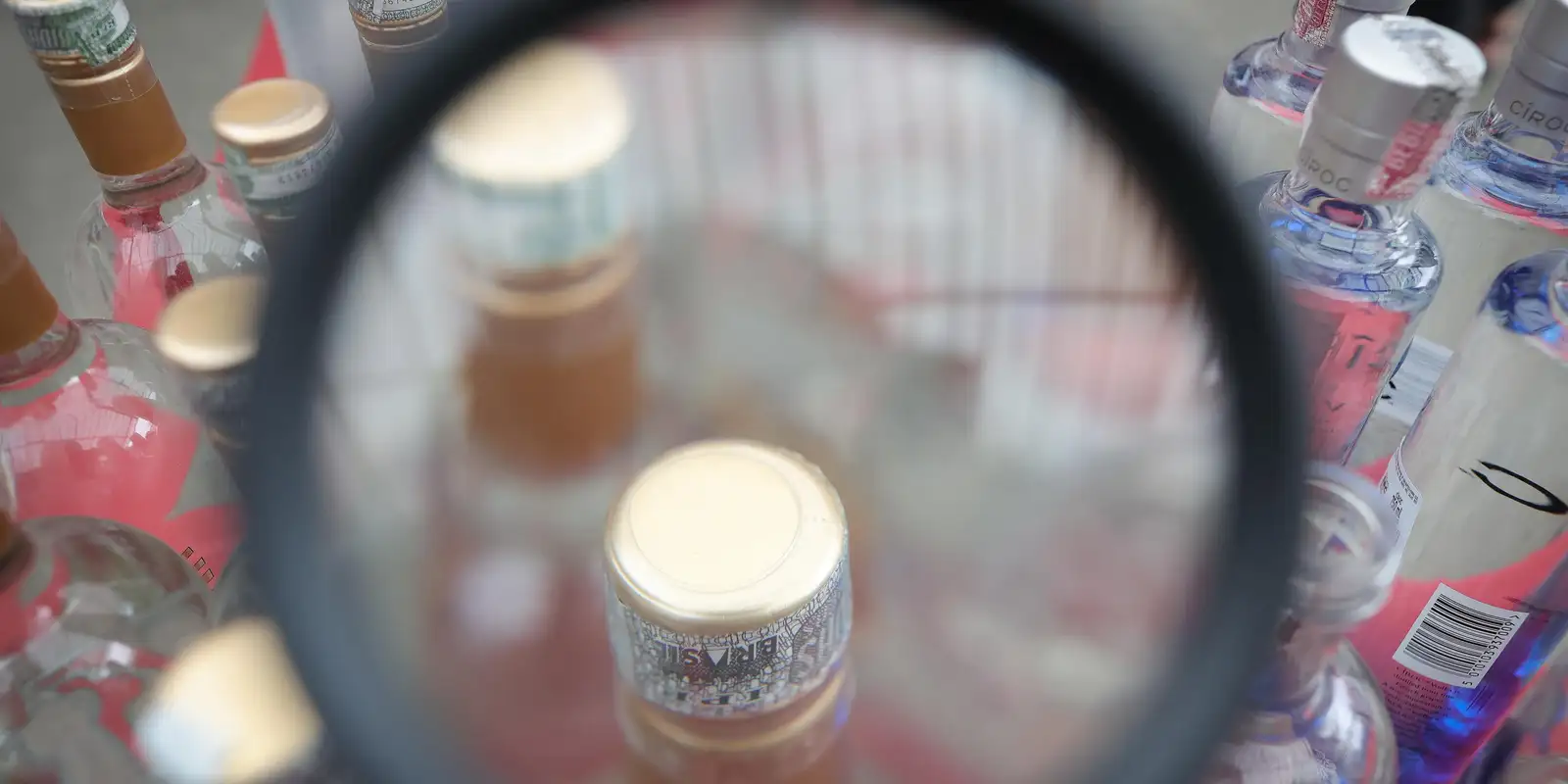 intoxicacao-por-metanol:-brasil-tem-36-casos-confirmados-e-sete-mortes intoxicacao-por-metanol:-brasil-tem-36-casos-confirmados-e-sete-mortes