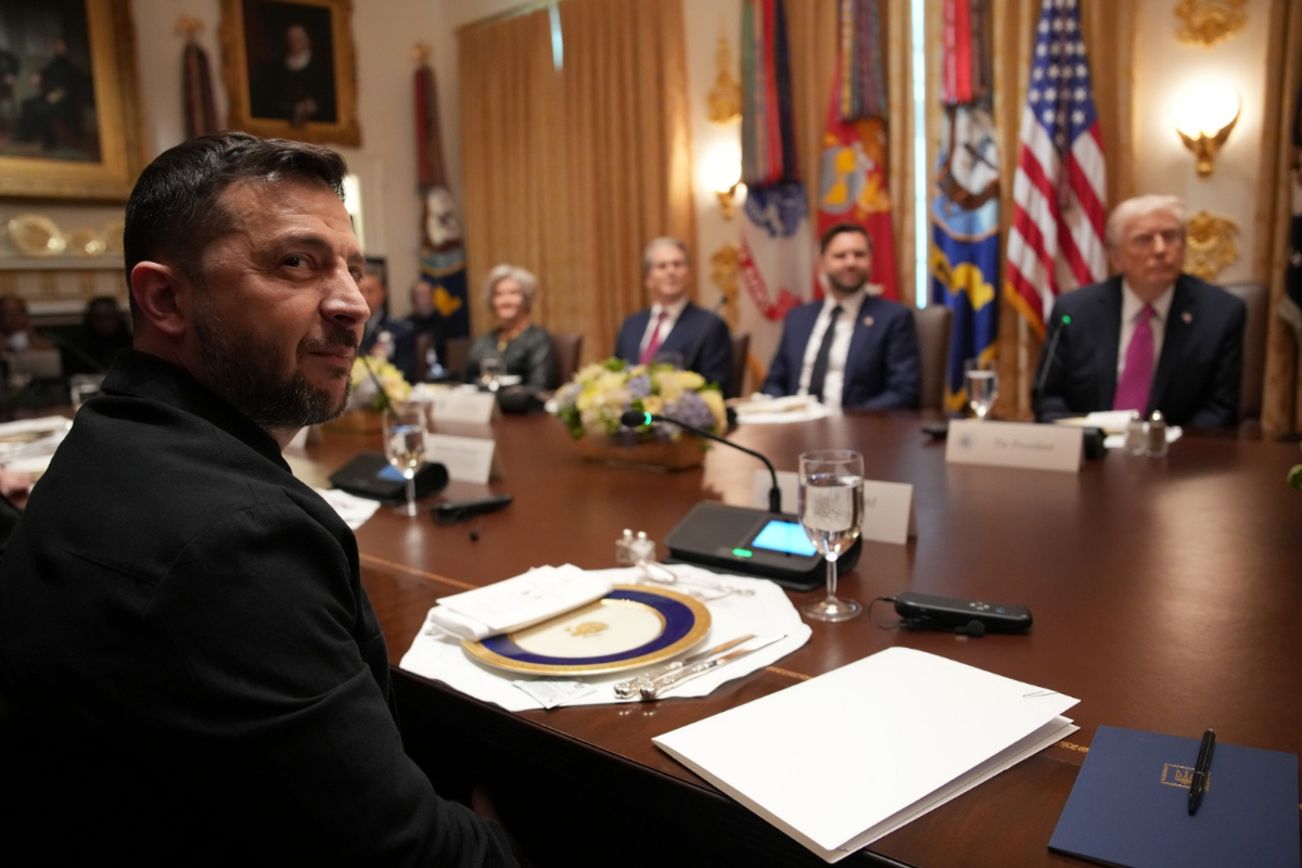 zelensky-deixa-encontro-com-trump-sem-garantia-de-misseis-tomahawk zelensky-deixa-encontro-com-trump-sem-garantia-de-misseis-tomahawk