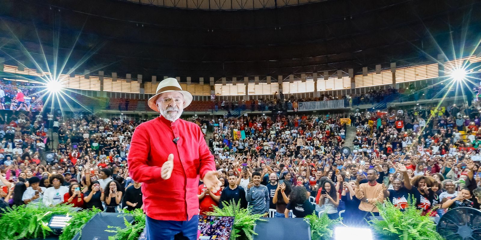 governo-anuncia-investimento-de-r$-108-milhoes-em-cursinhos-populares governo-anuncia-investimento-de-r$-108-milhoes-em-cursinhos-populares