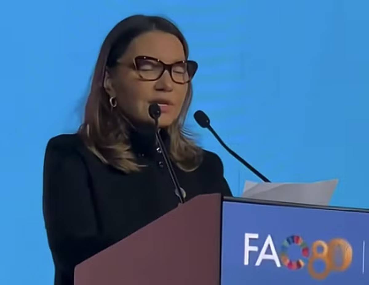 janja-anuncia-envio-de-ajuda-humanitaria-brasileira-a-faixa-de-gaza janja-anuncia-envio-de-ajuda-humanitaria-brasileira-a-faixa-de-gaza