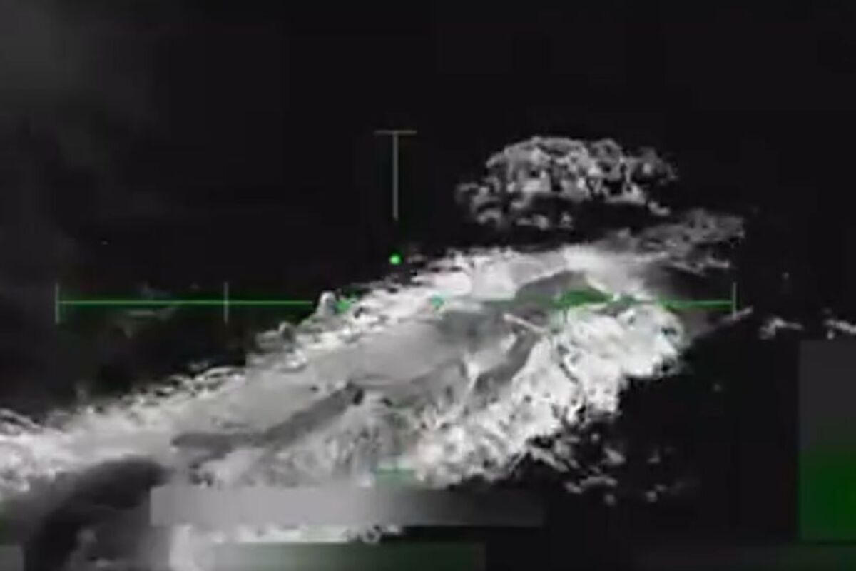 trump-diz-que-exercito-destruiu-submarino-com-fentanil.-video trump-diz-que-exercito-destruiu-submarino-com-fentanil.-video