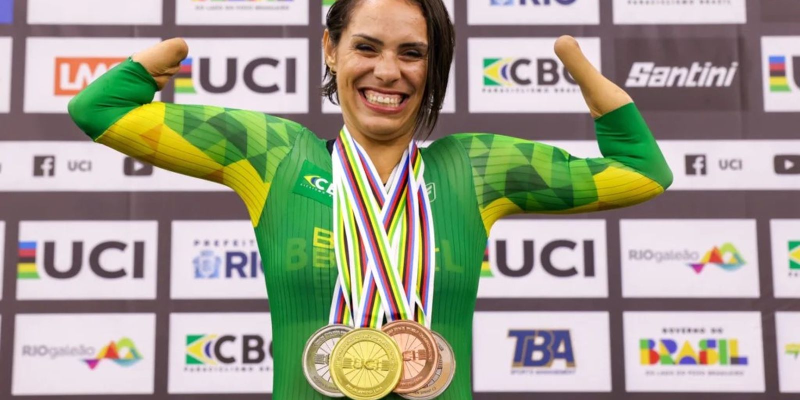 sabrina-custodia-conquista-prata-e-fecha-mundial-com-quatro-medalhas sabrina-custodia-conquista-prata-e-fecha-mundial-com-quatro-medalhas
