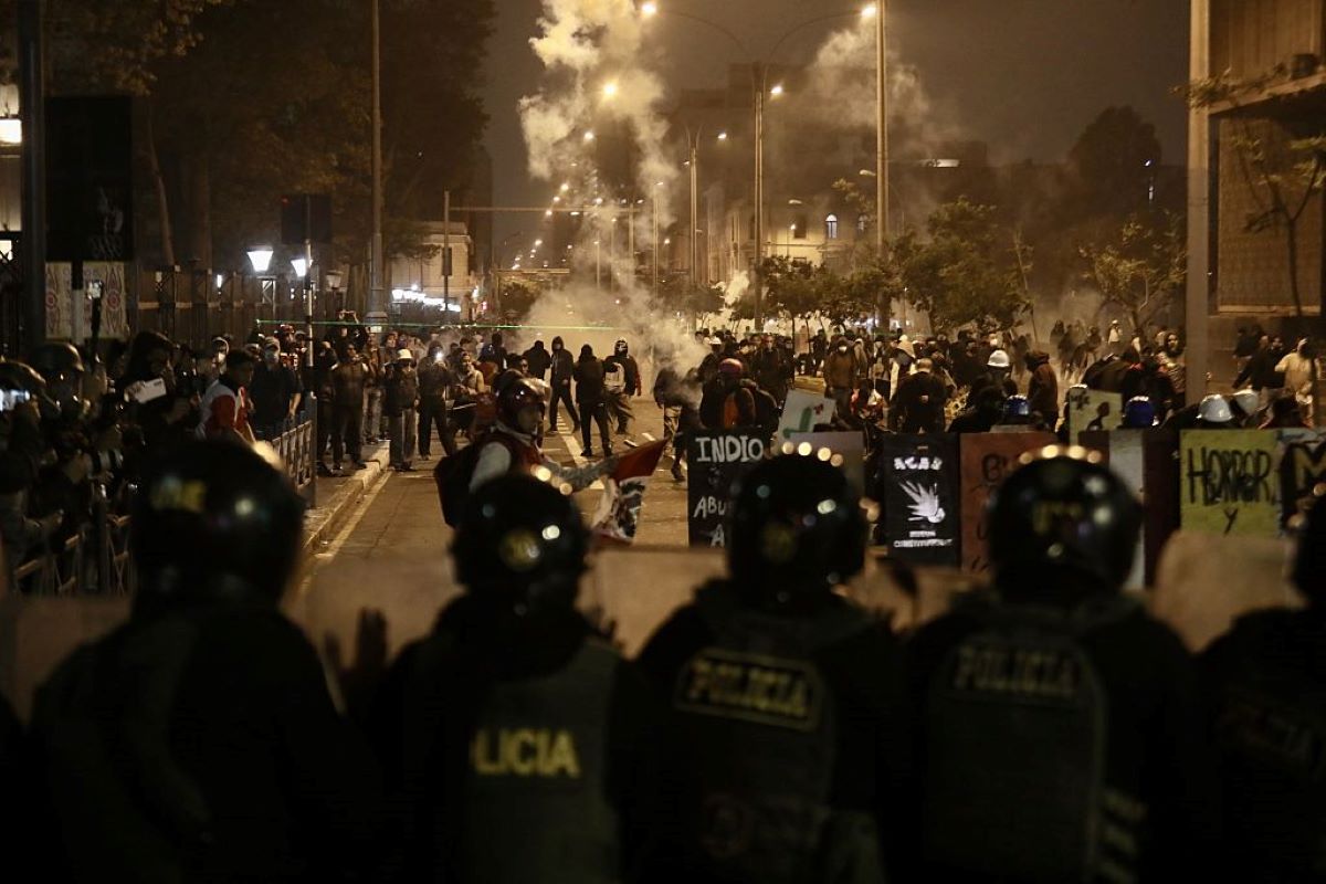 peru-decreta-estado-de-emergencia-em-lima-por-30-dias peru-decreta-estado-de-emergencia-em-lima-por-30-dias