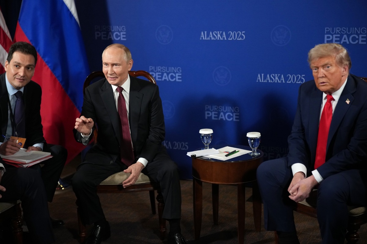 trump-sanciona-petroliferas-russas-e-pressiona-por-cessar-fogo trump-sanciona-petroliferas-russas-e-pressiona-por-cessar-fogo