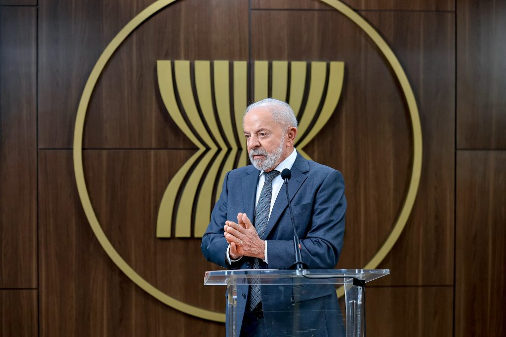 “traficantes-sao-vitimas-dos-usuarios-tambem”,-diz-lula.-video