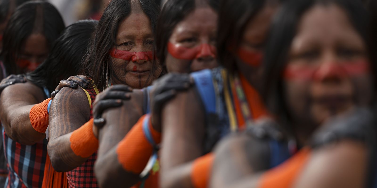ibge:-391-etnias-indigenas-falam-295-linguas-no-brasil ibge:-391-etnias-indigenas-falam-295-linguas-no-brasil