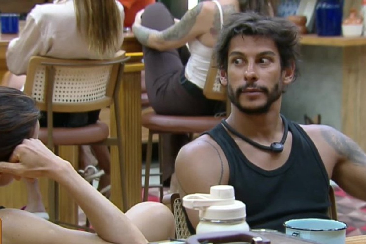 a-fazenda-17:-michelle-barros-choca-com-proposta-ousada-para-shia a-fazenda-17:-michelle-barros-choca-com-proposta-ousada-para-shia