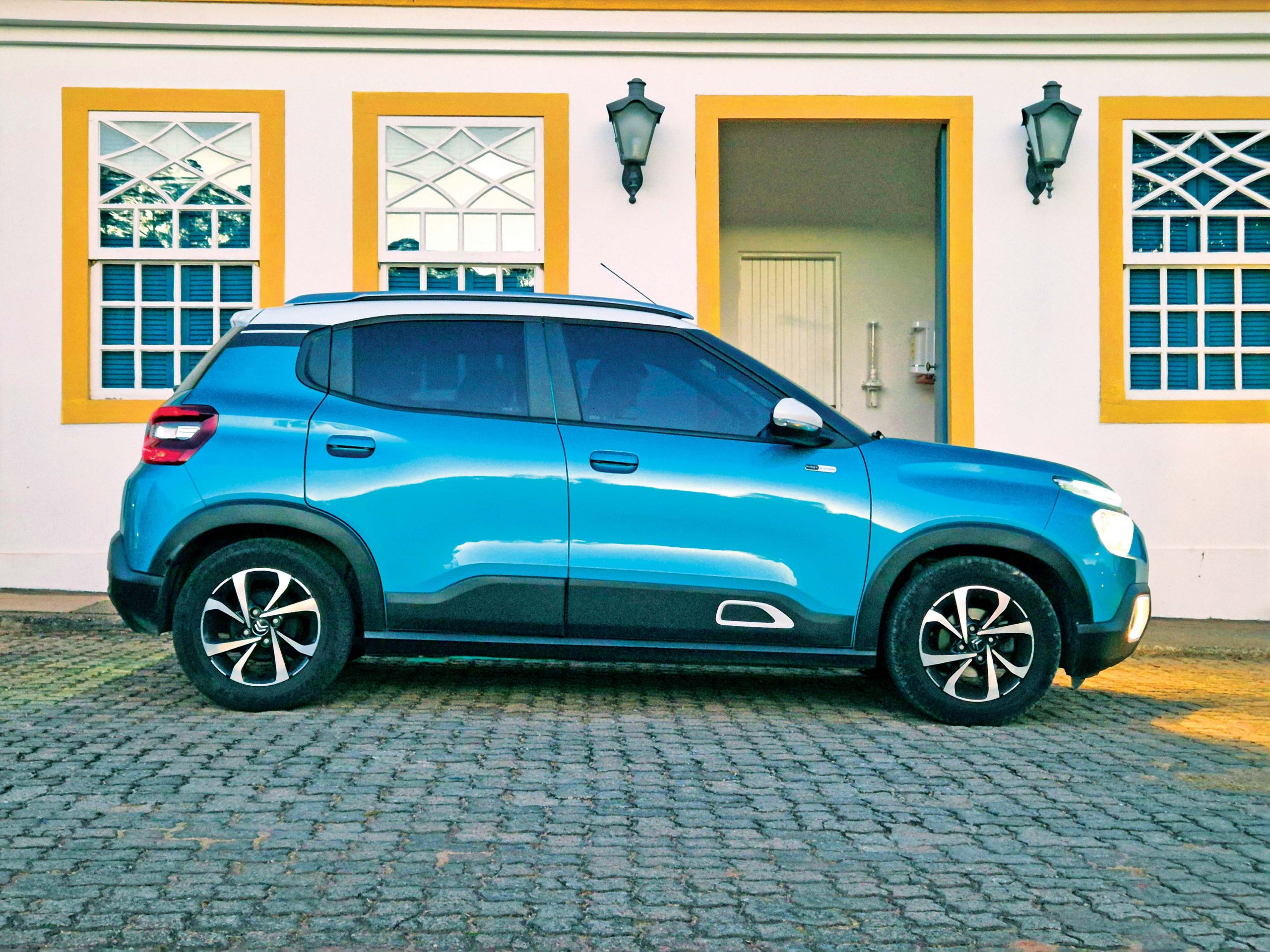 citroen-c3-chega-aos-80.000-km-com-pneus-originais-e-falhas na suspensao citroen-c3-chega-aos-80.000-km-com-pneus-originais-e-falhas na suspensao