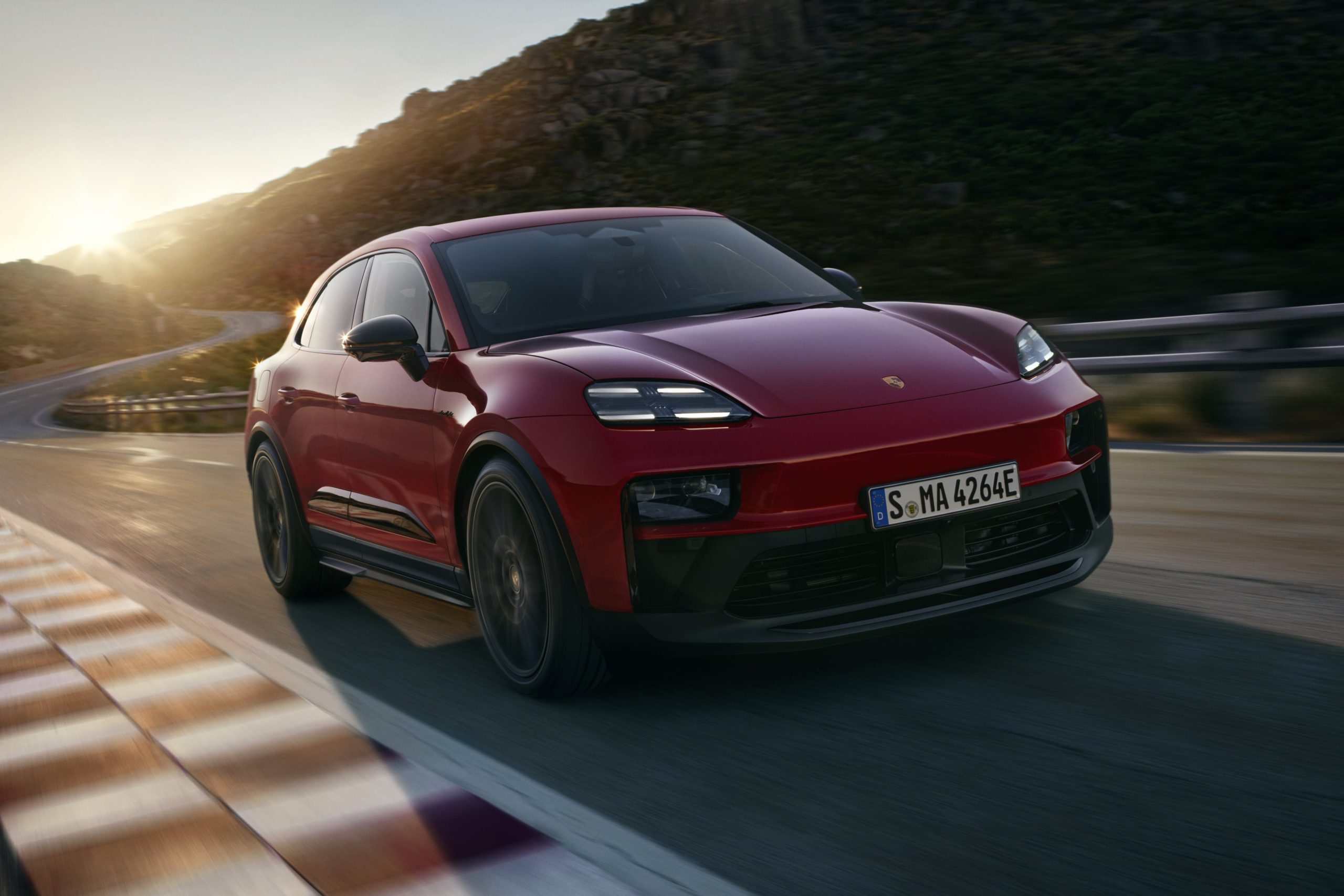 porsche-macan-gts-eletrico-tem-571-cv-e-ja-esta-a-venda-no-brasil porsche-macan-gts-eletrico-tem-571-cv-e-ja-esta-a-venda-no-brasil