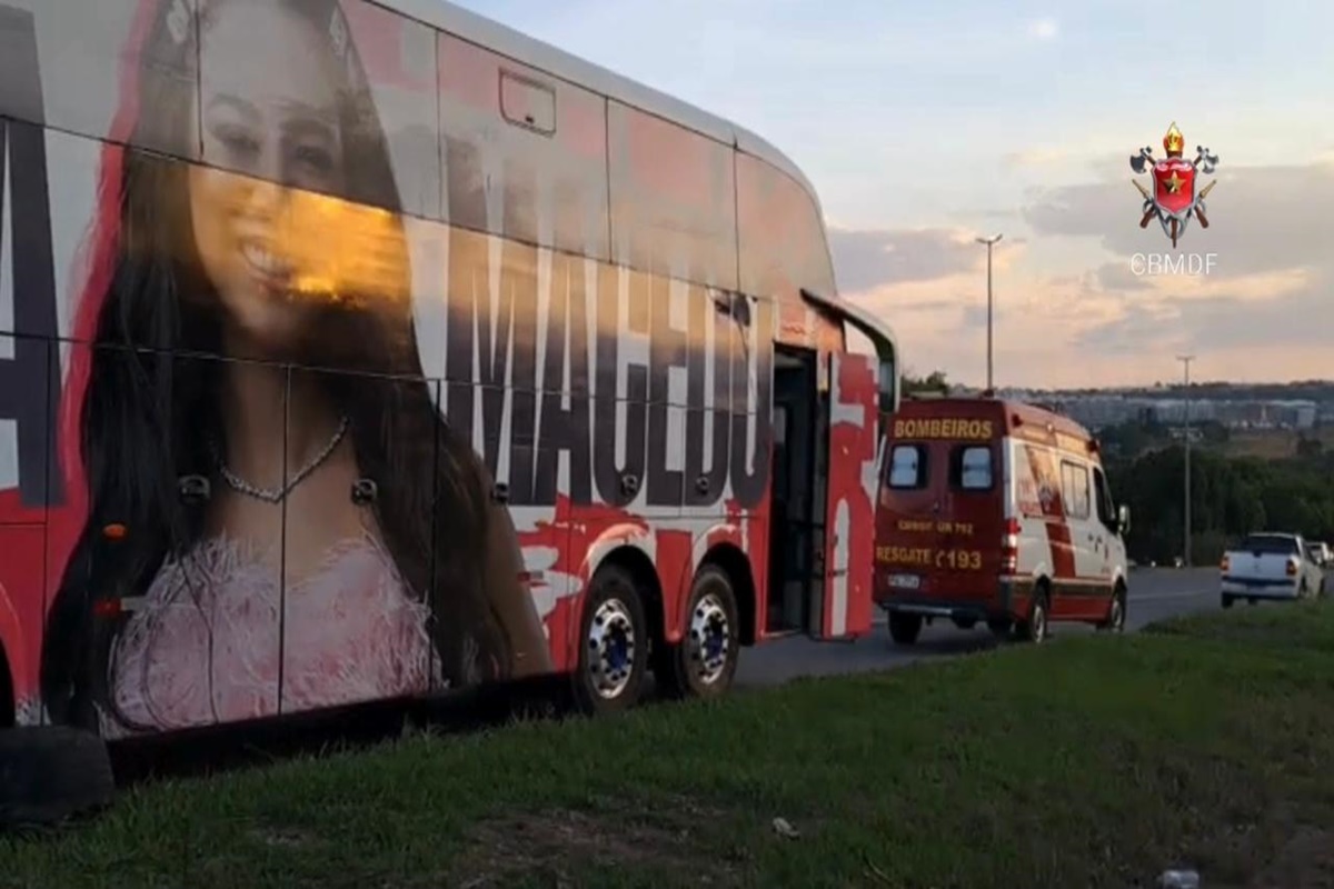homem-morre-esmagado-ao-trocar-pneu-de-onibus-de-cantora-sertaneja homem-morre-esmagado-ao-trocar-pneu-de-onibus-de-cantora-sertaneja