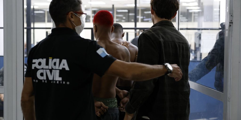 numero-de-suspeitos-mortos-em-acao-na-penha-e-no-alemao-pode-aumentar