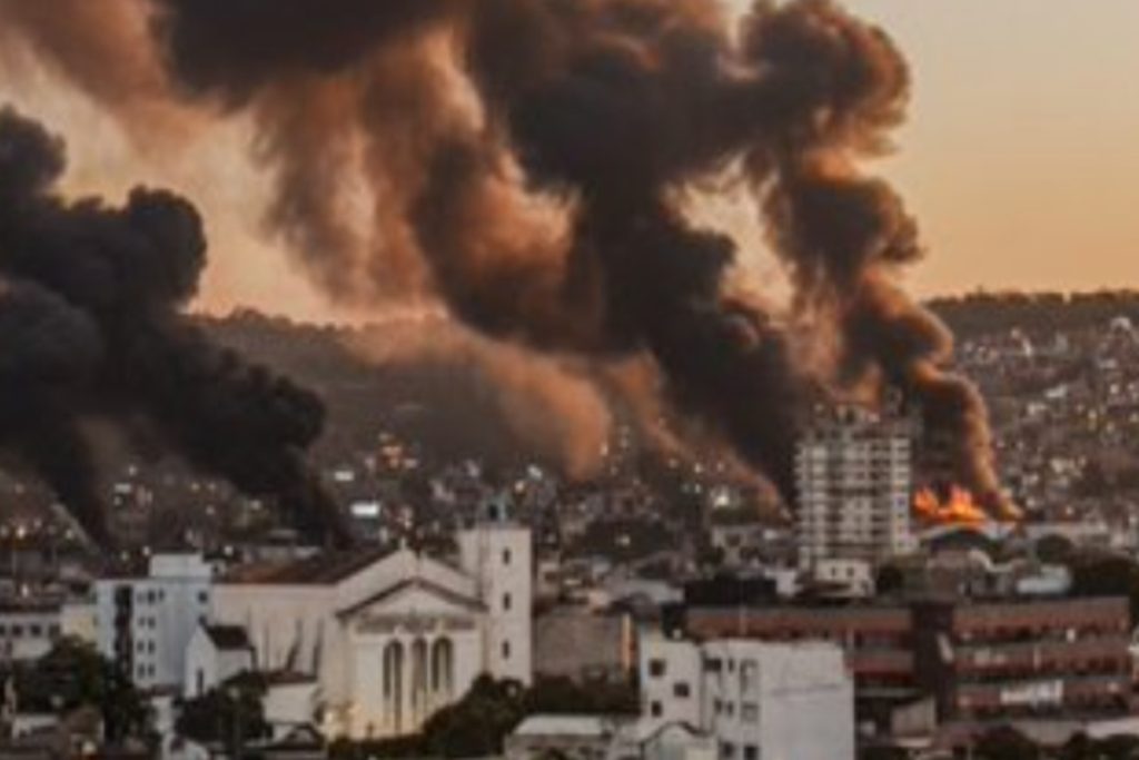 caos-no-rio-de-janeiro-faz-escolas-de-samba-suspenderem-ensaios