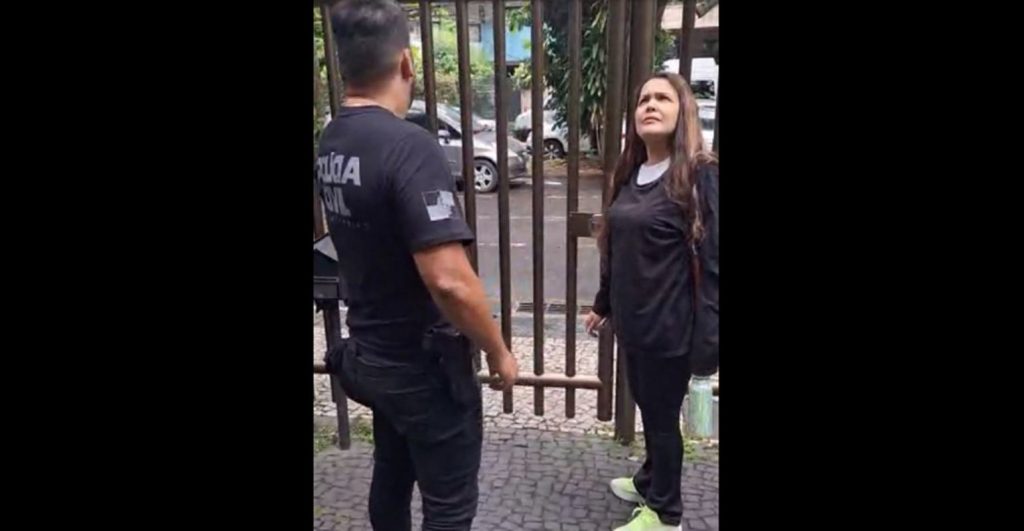 “bruxa-do-instagram”-e-presa-por-enganar-clientes:-“espiritos-mandam”