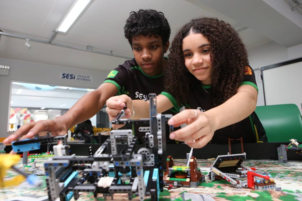 torneio-de-robotica-reune-alunos-do-df-e-go-no-sesi-de-taguatinga