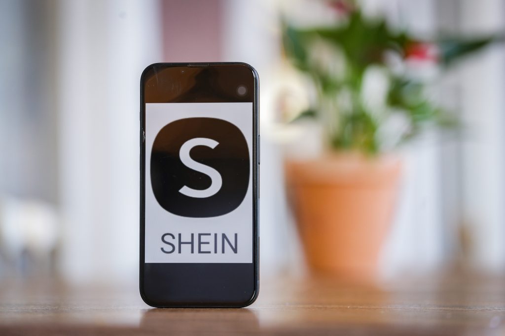 shein-revelara-a-justica-da-franca-compradores-de-bonecas-sexuais-infantis