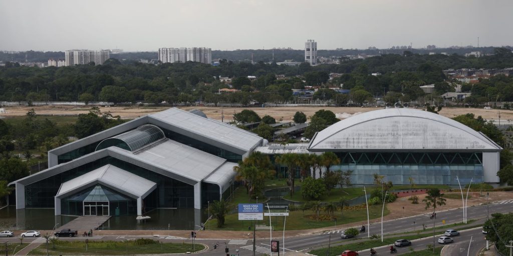 navios-de-cruzeiro-chegam-em-belem,-eles-vao-receber-hospedes-na-cop30