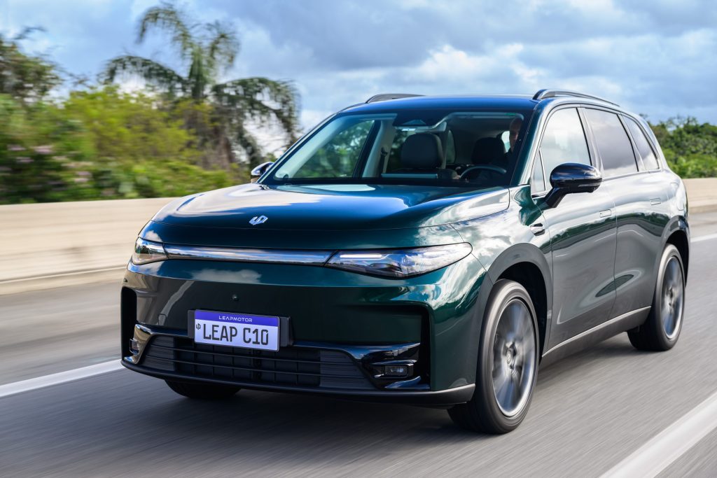 leapmotor-c10-reev-e-eletrico-com-autonomia-de-hibrido-por-menos-de-r$-200.000