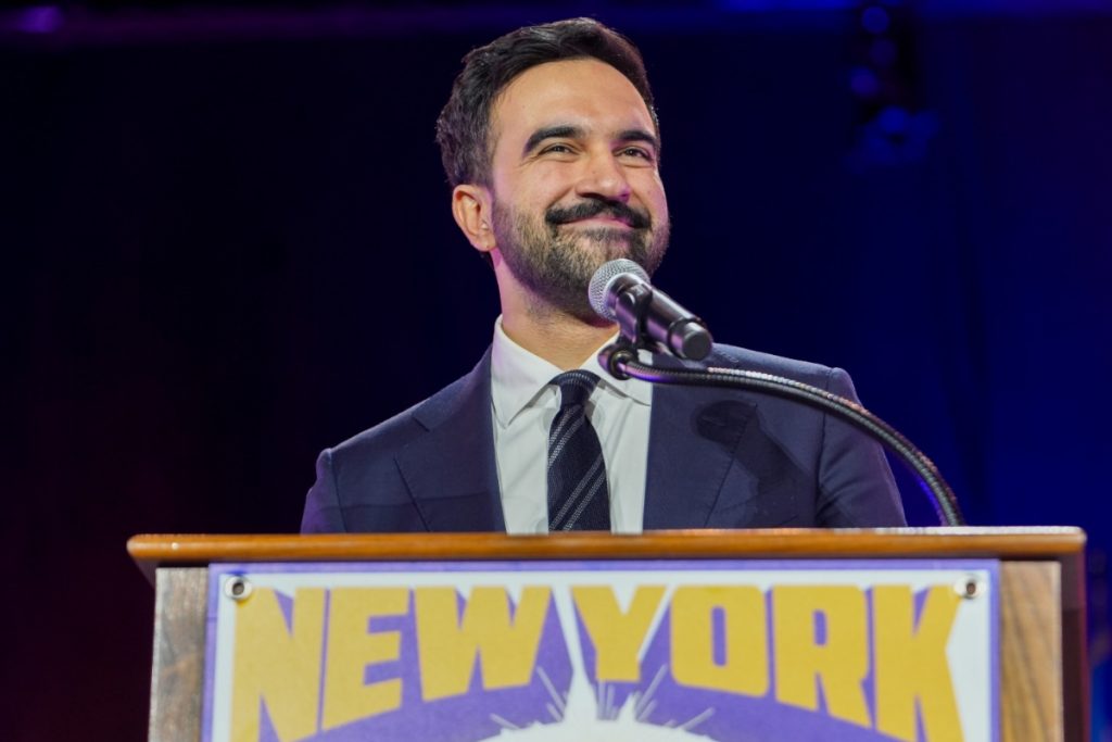 mamdani-manda-recado-a-trump-apos-ser-eleito-em-ny:-“aumente-o-volume”