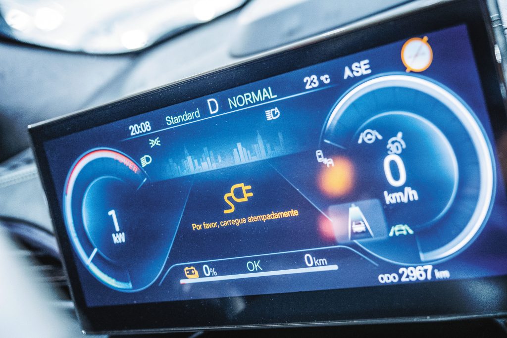 por-que-o-tempo-de-recarga-dos-carros-eletricos-e-divulgado-so-ate-80%?