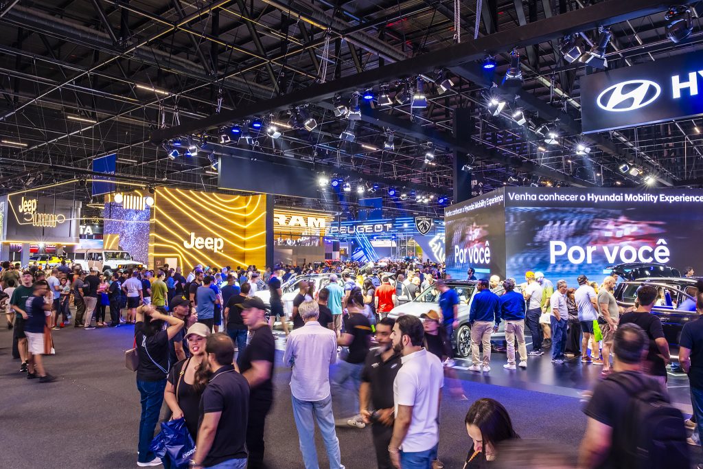 salao-do-automovel-supera-expectativas-com-media-de-50.000-visitantes-por-dia
