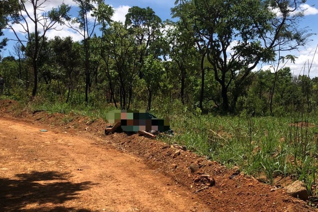 vestigios-de-sangue-denunciam-dois-suspeitos-de-matar-jovem-de-18-anos